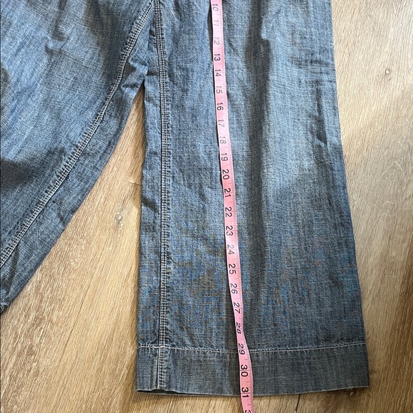 Calvin Klein Wide Leg Cropped Jeans - Picture 5 of 6